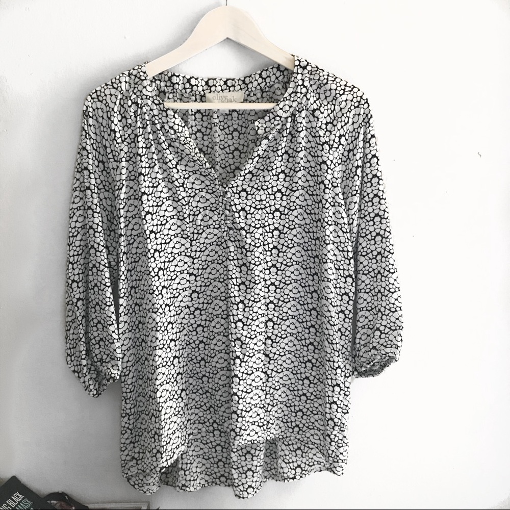 Olive & Oak black and white blouse